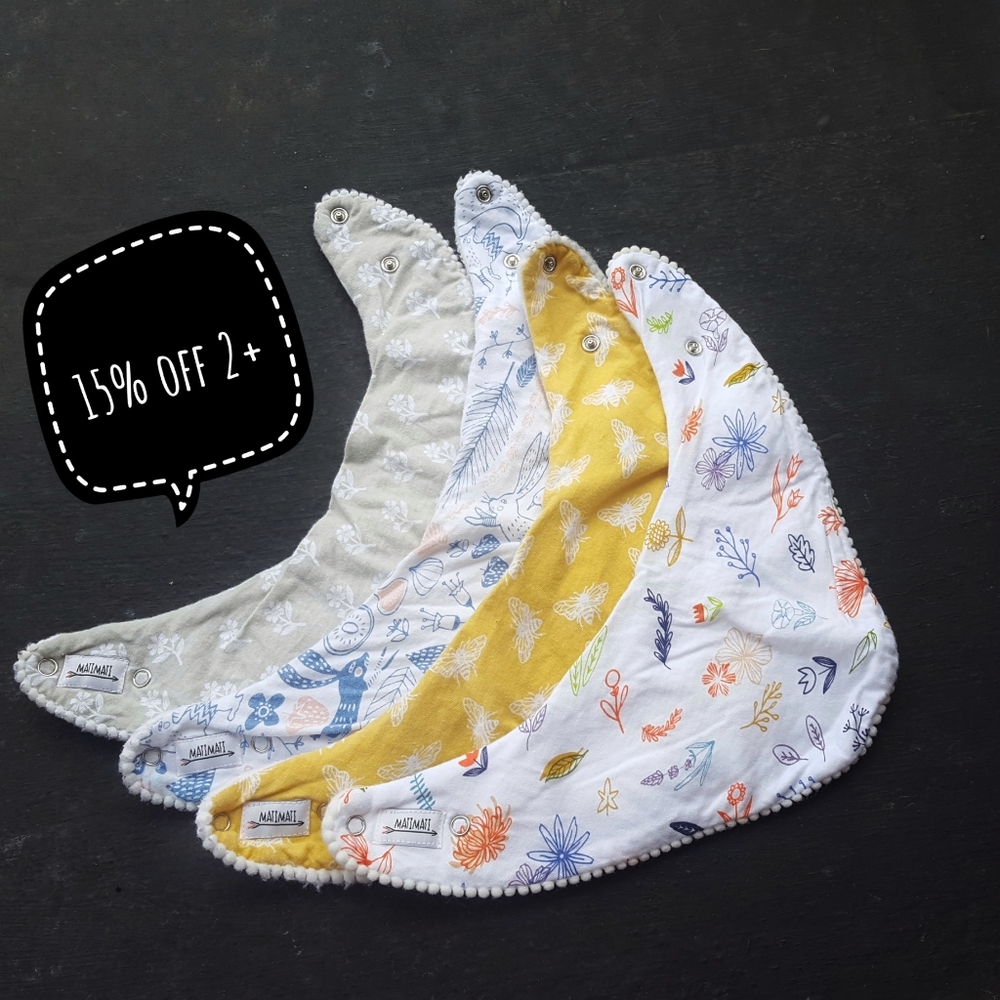 Muslin Bibs ☄